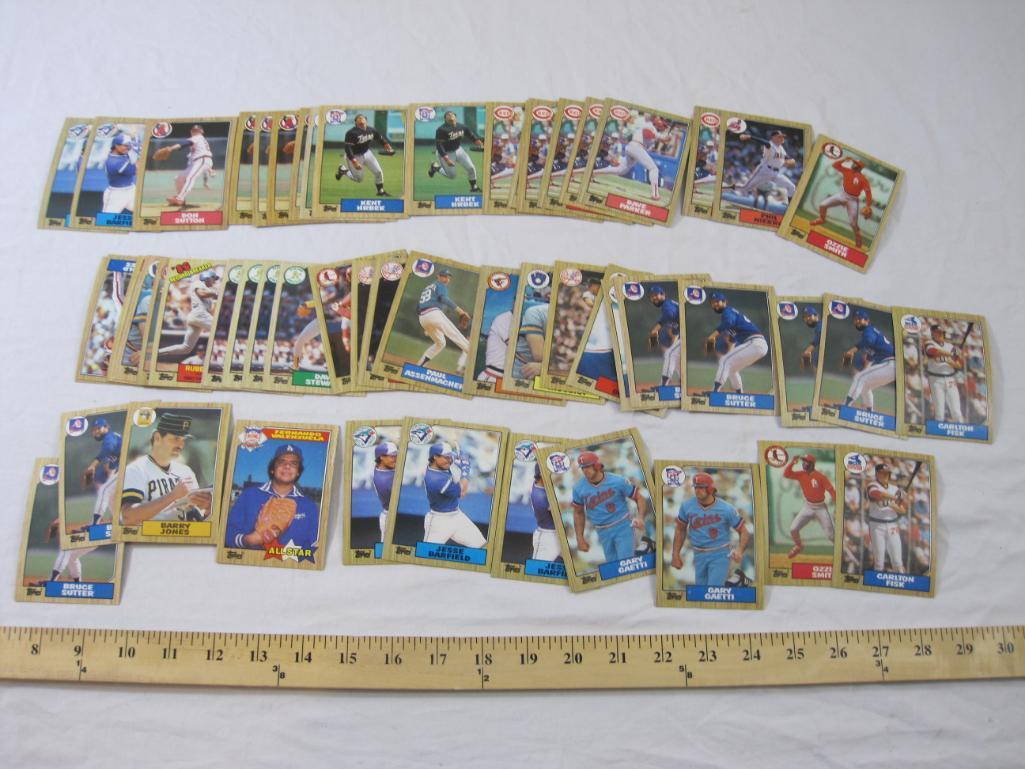 Lot of Topps 1987 MLB Baseball Trading Cards including Jesse Barfield, Bruce Sutter, Mike Scott,