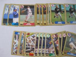 Lot of Topps 1987 MLB Baseball Trading Cards including Jesse Barfield, Bruce Sutter, Mike Scott,