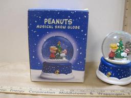 Peanuts 50th Anniversary Snow Globe, music plays well