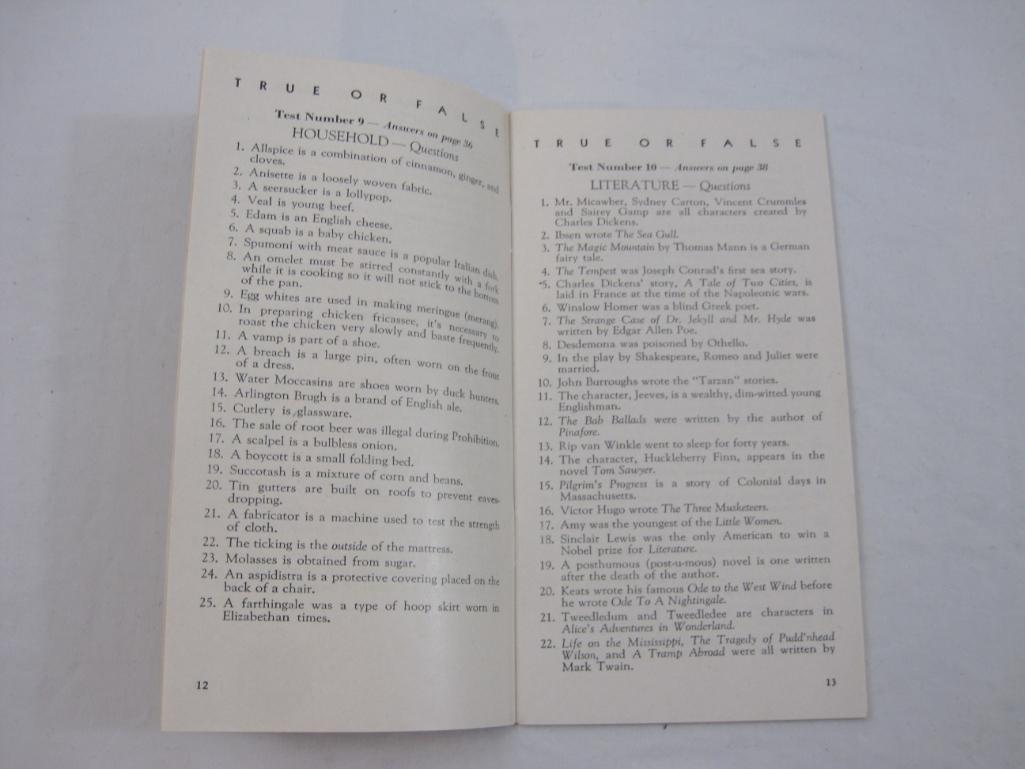 Vintage True or False Game Book, Advertising The JB Williams Company, 1938, 2 oz