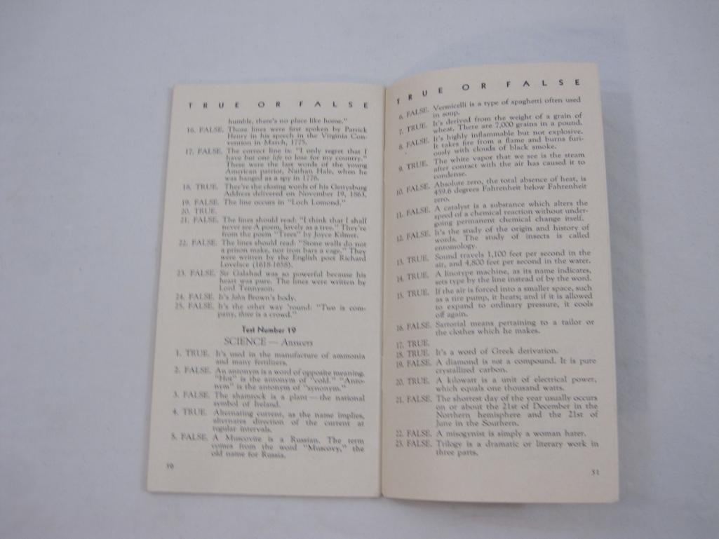 Vintage True or False Game Book, Advertising The JB Williams Company, 1938, 2 oz