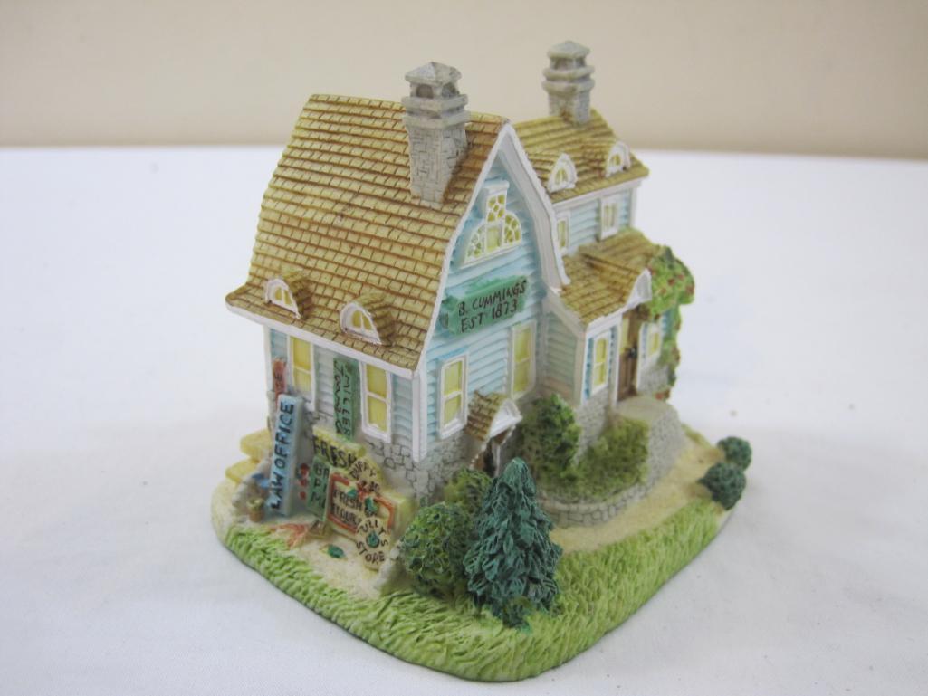 Two Miniature Houses including ceramic ornament and resin B Cummings Signmaker house, 13 oz