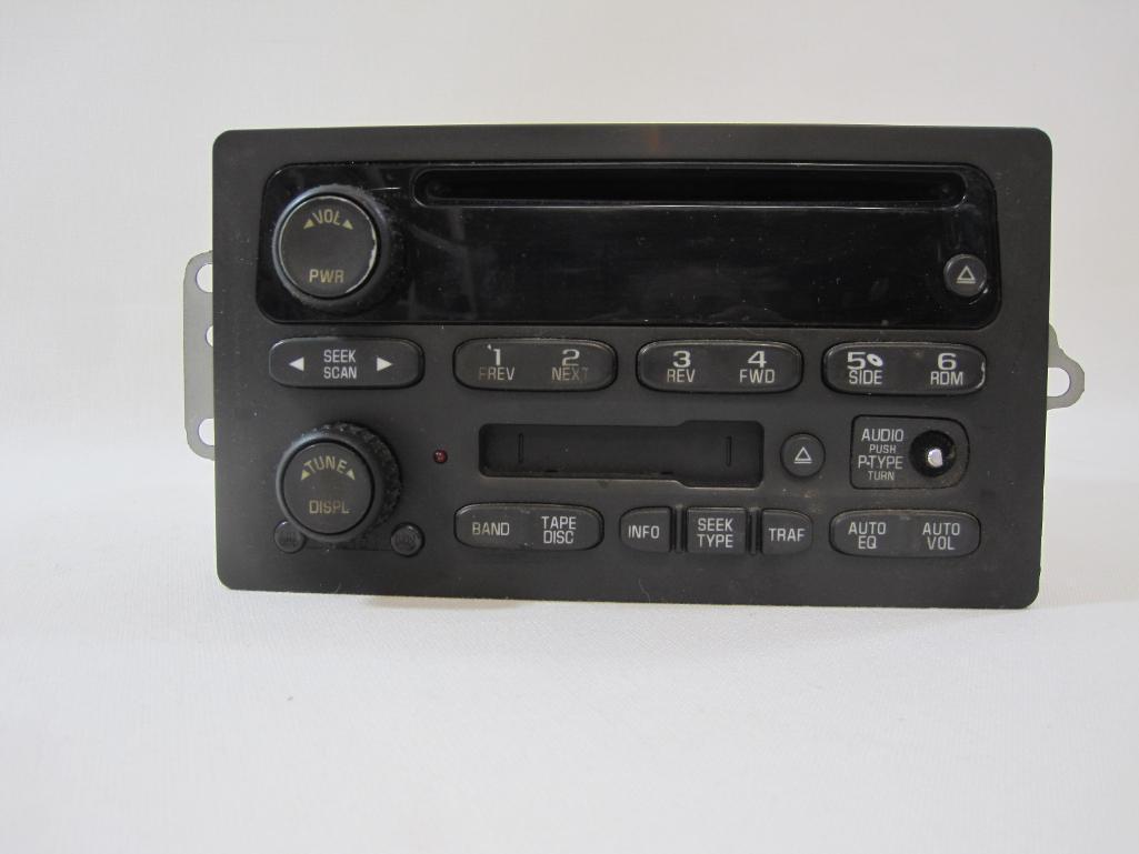 Delco In Dash Stereo from 2001 Tahoe, AM-FM/ CD/Cassette