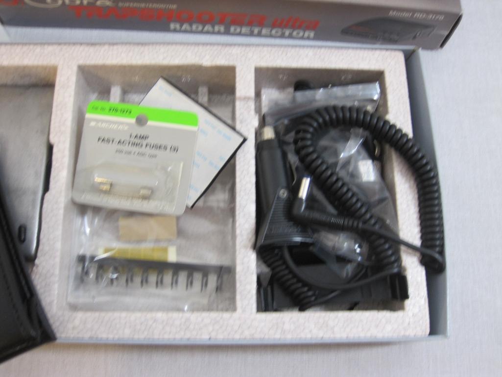 Cobra Trapshooter Ultra Radar Detector Model RD-3170, in original box, 1 lb 9 oz