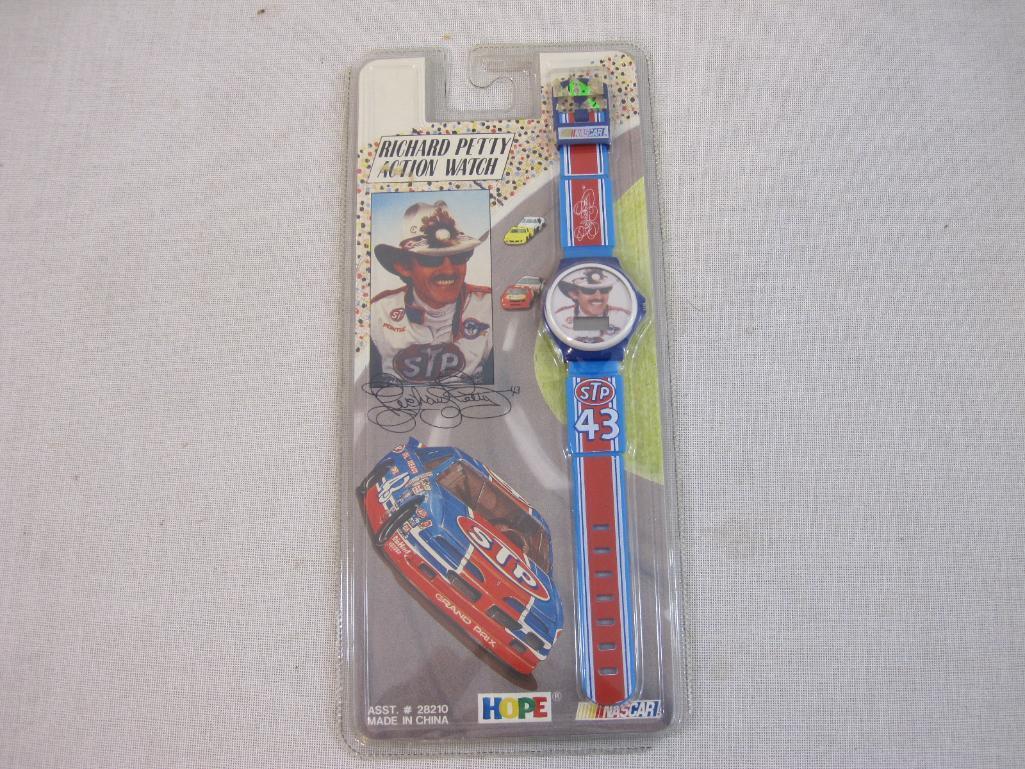 Richard Petty Action Watch, sealed, 1992 Hope Industries, 3 oz