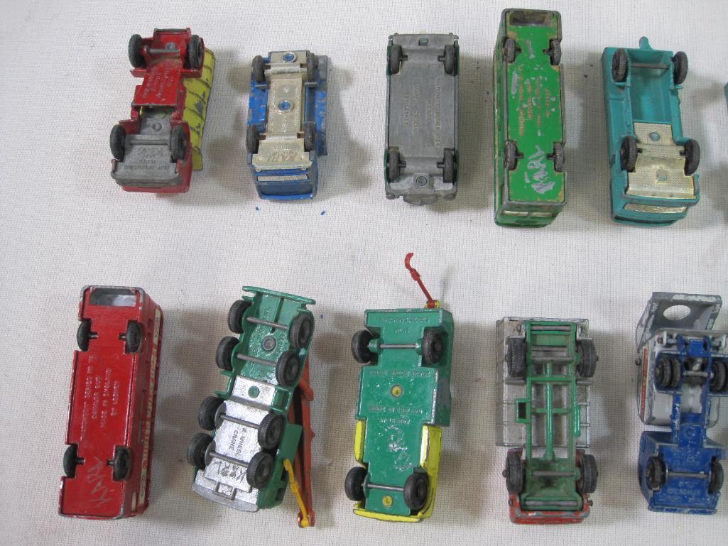 Official Matchbox Case, Holds 24 Models, 1969 Fred Bronner Corp., with 26 Die Cast Cars including