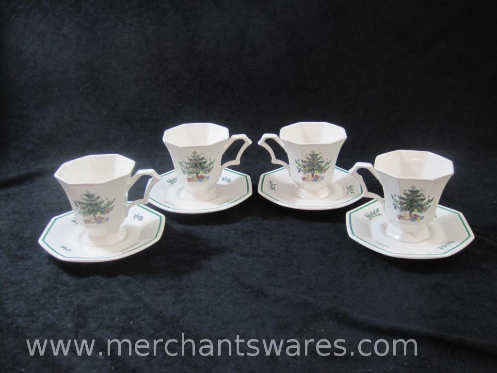 Set of Four Nikko Christmastime Cups and Saucers, Japan, 3 lbs 3 oz