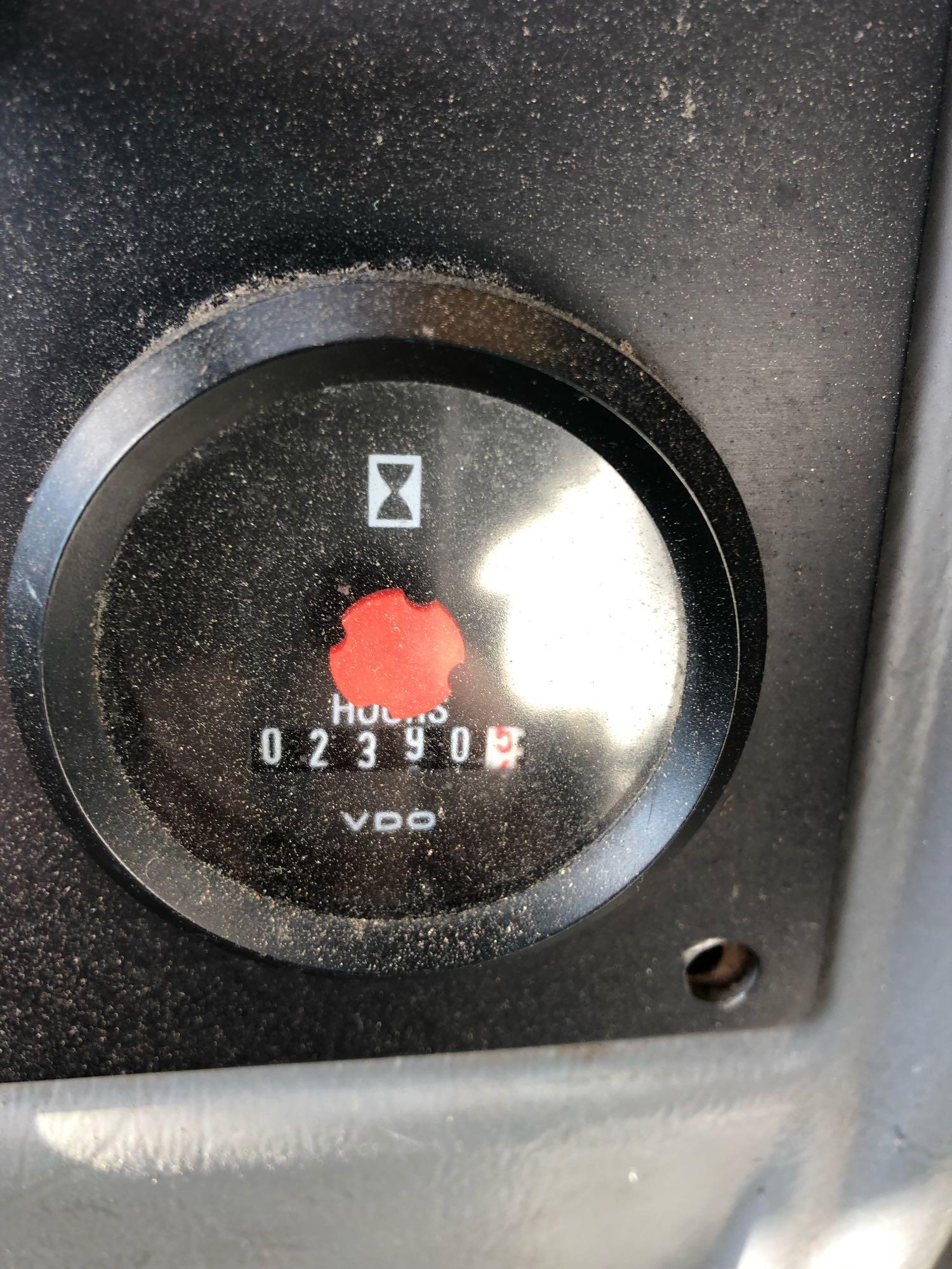 2005 VOLVO L120E RUBBER TIRED LOADER