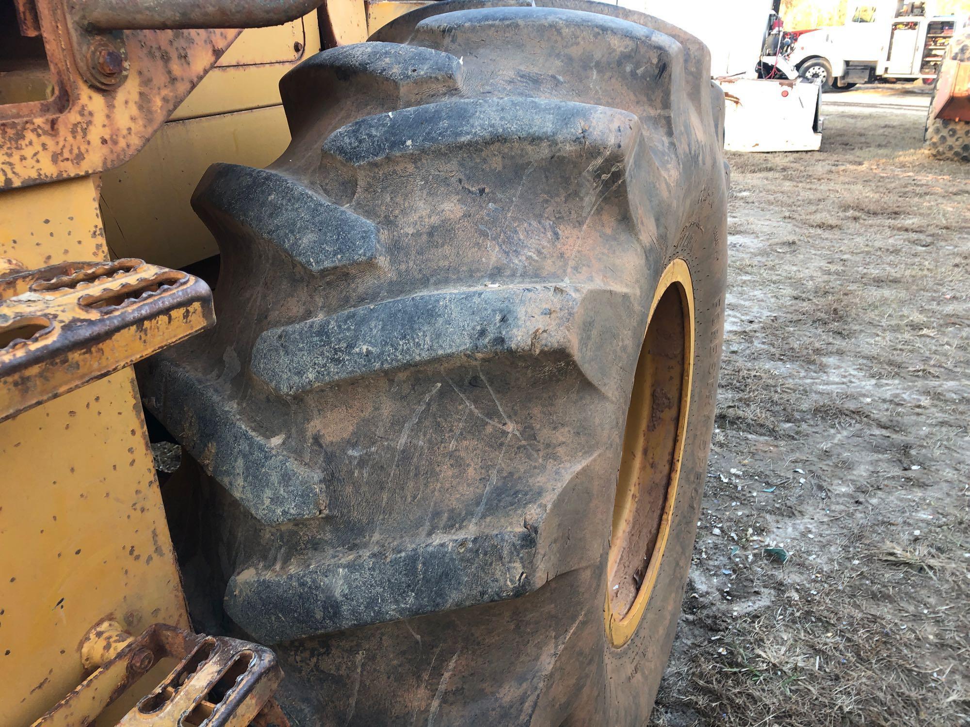 KAWASAKI 65Z RUBBER TIRE LOADER