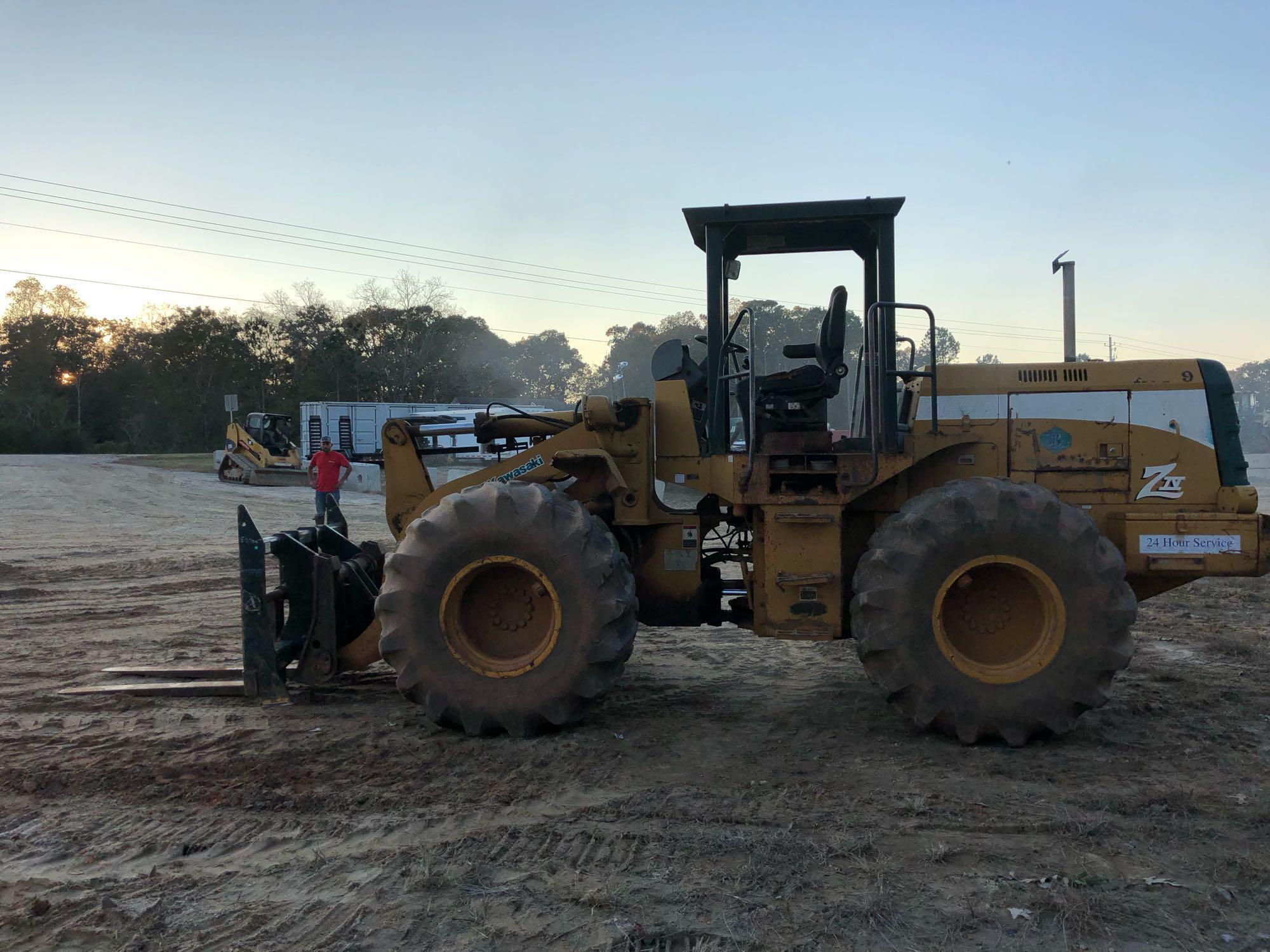KAWASAKI 65Z RUBBER TIRE LOADER