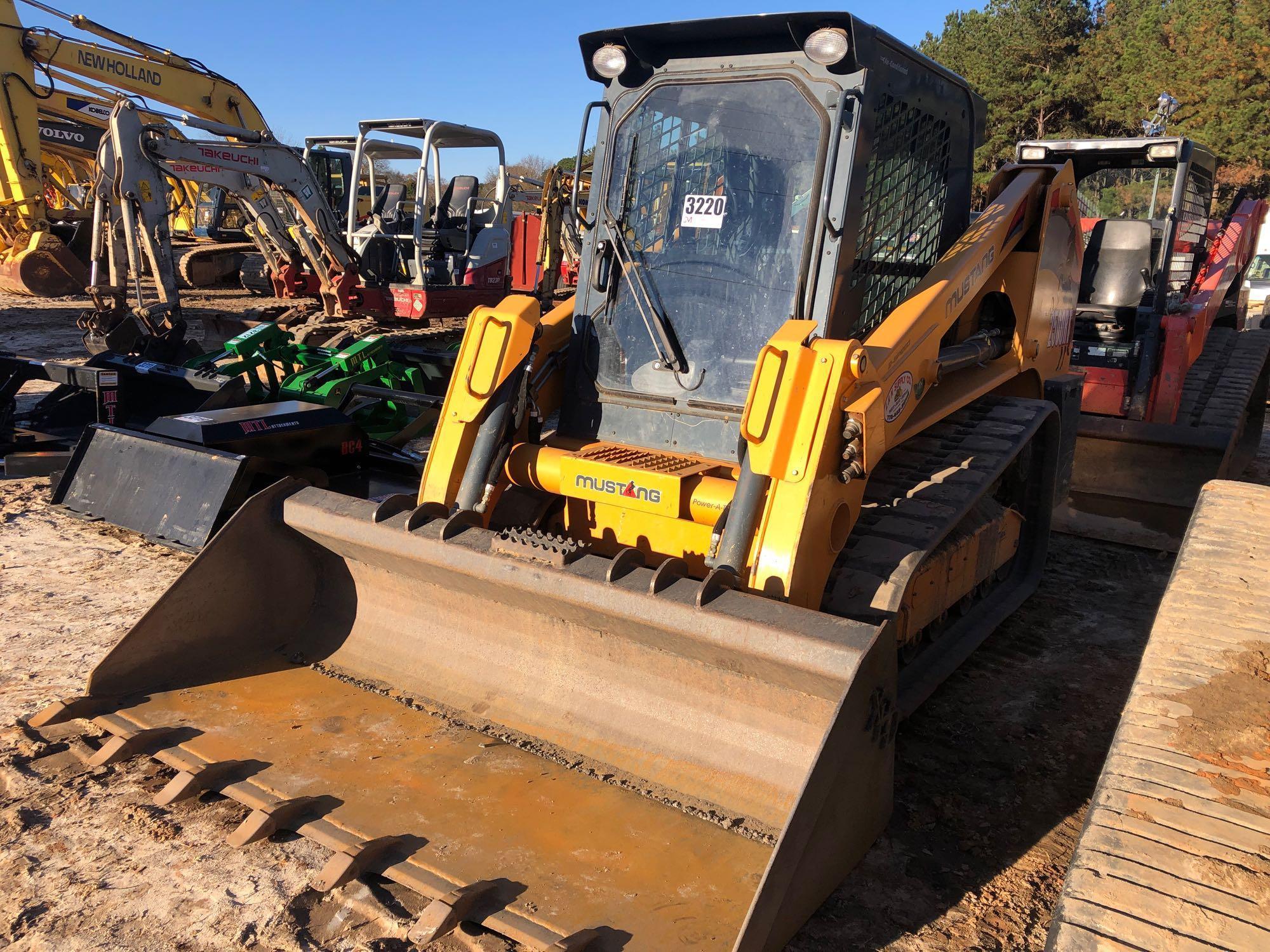 2015 MUSTANG 2500RT MULTI TERRAIN LOADER