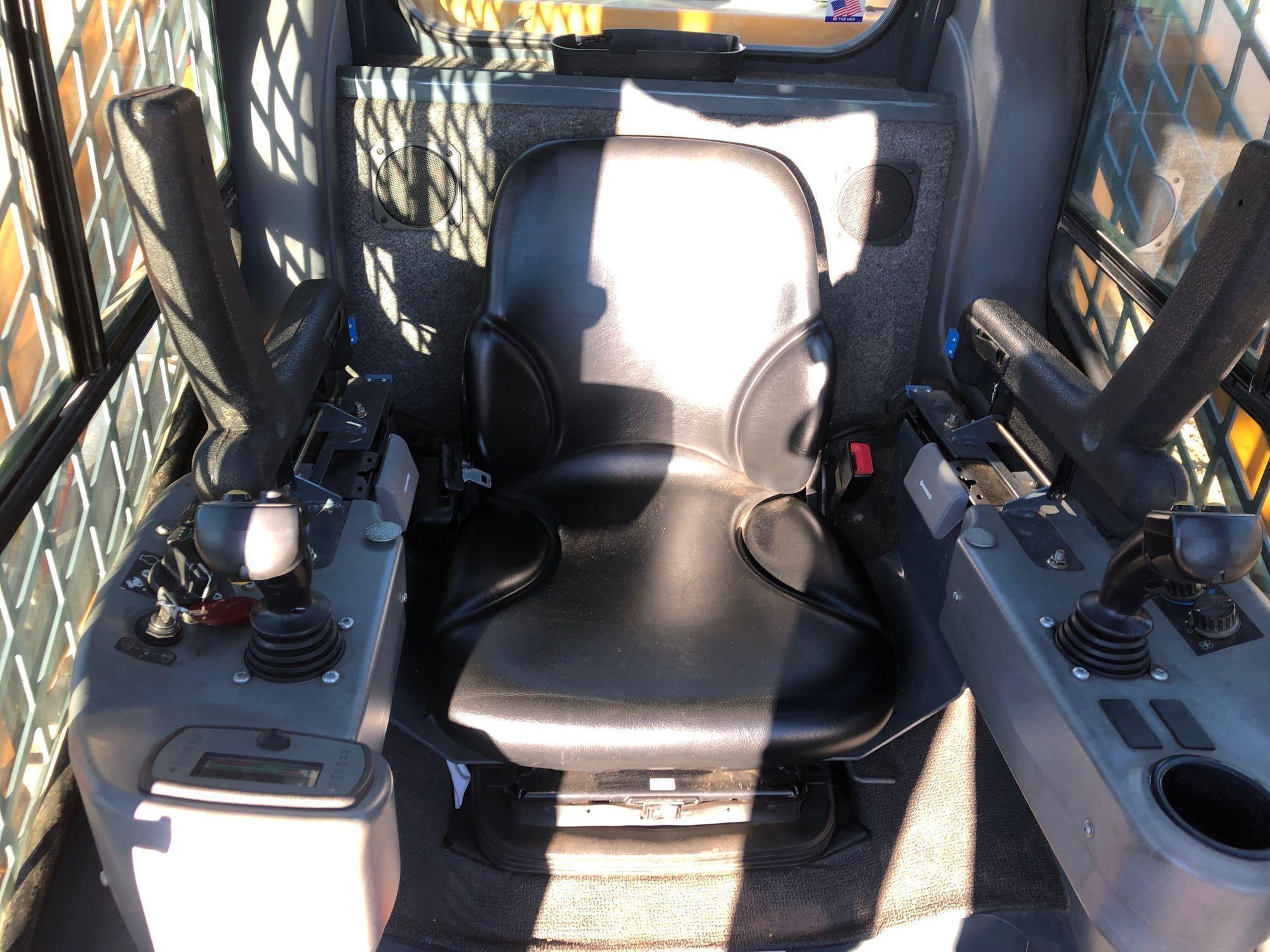2015 MUSTANG 2500RT MULTI TERRAIN LOADER