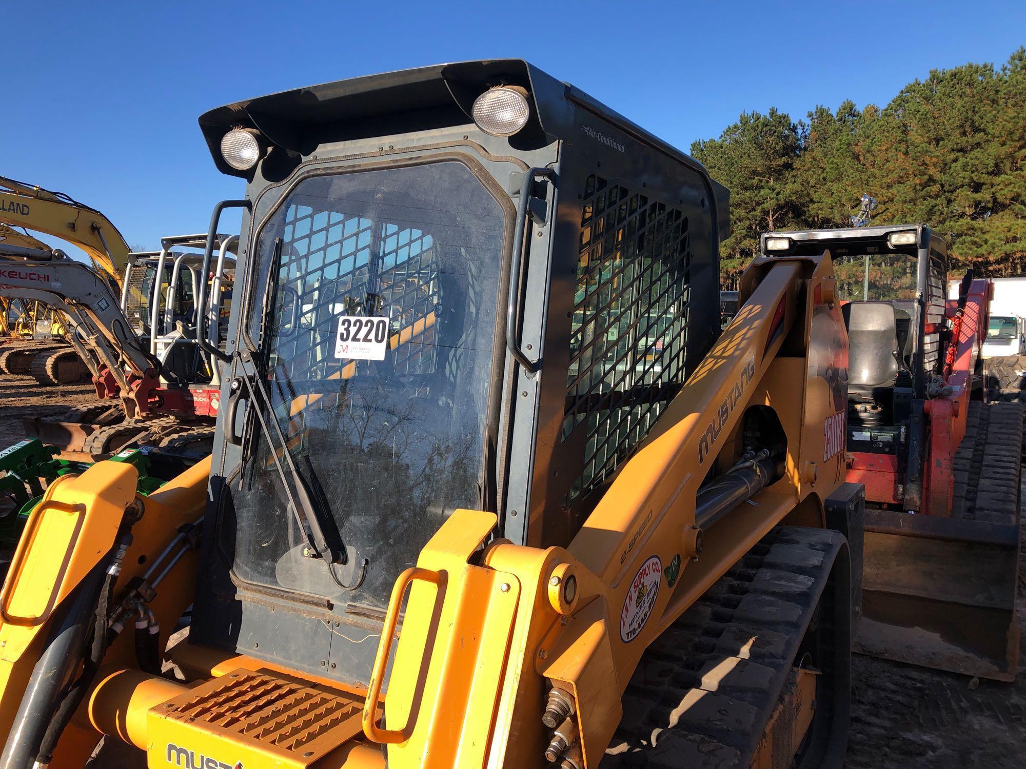 2015 MUSTANG 2500RT MULTI TERRAIN LOADER
