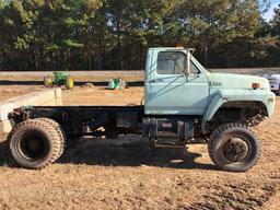 FORD F-700 SINGLE AXLE CAB AND CHASSIS