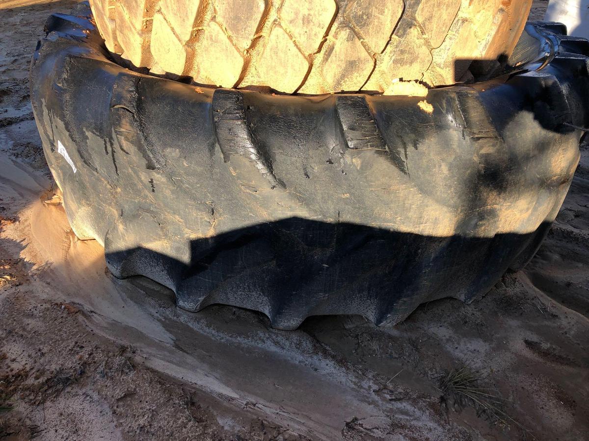 TRACTOR TIRE