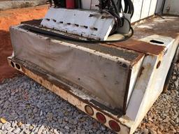 SERVICE/LUBE BED