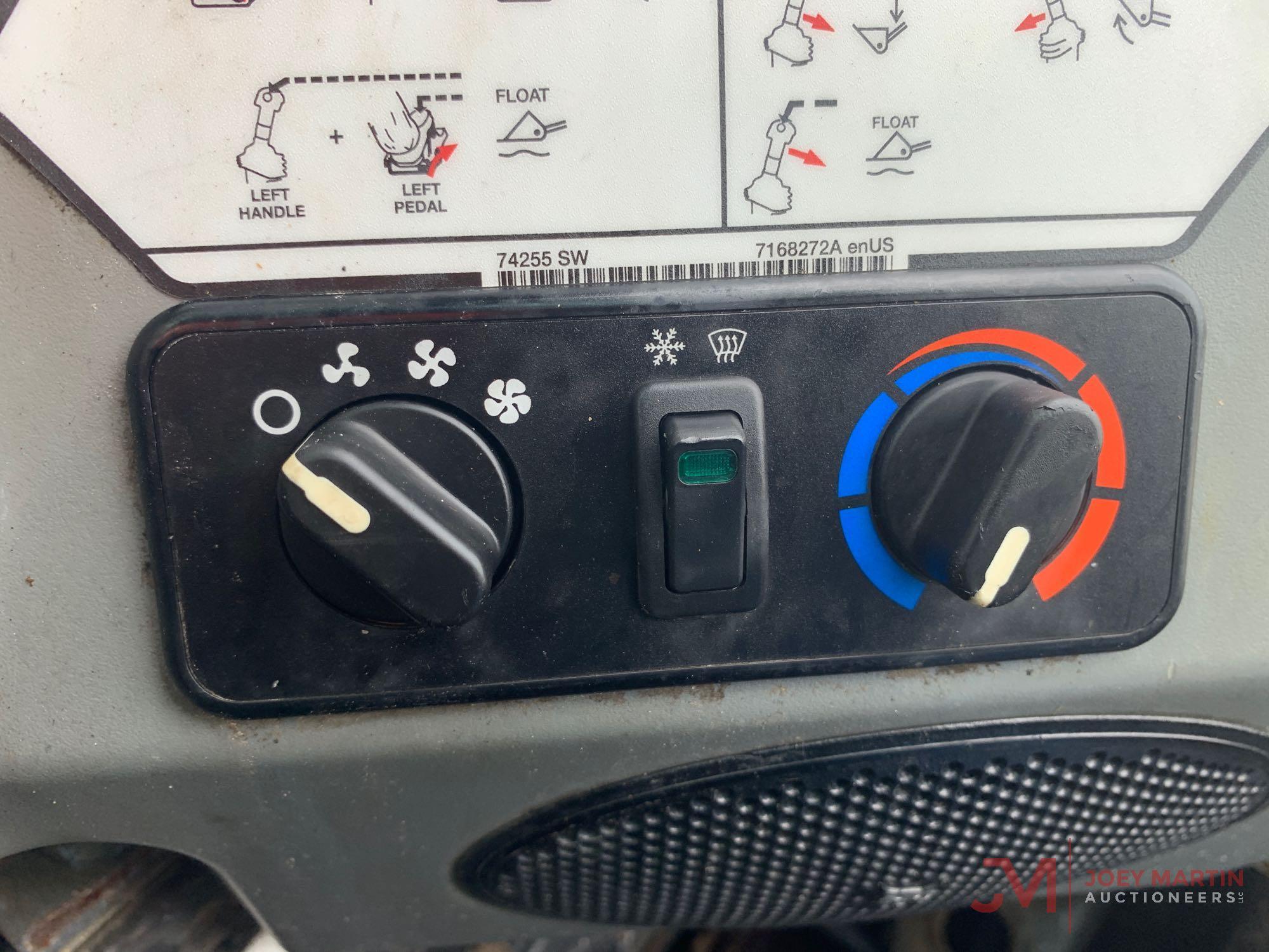 2015 BOBCAT S570 SKID STEER