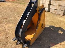 NEW COMET 30" EXCAVATOR HYDRAULIC THUMB TOOTH BUCKET