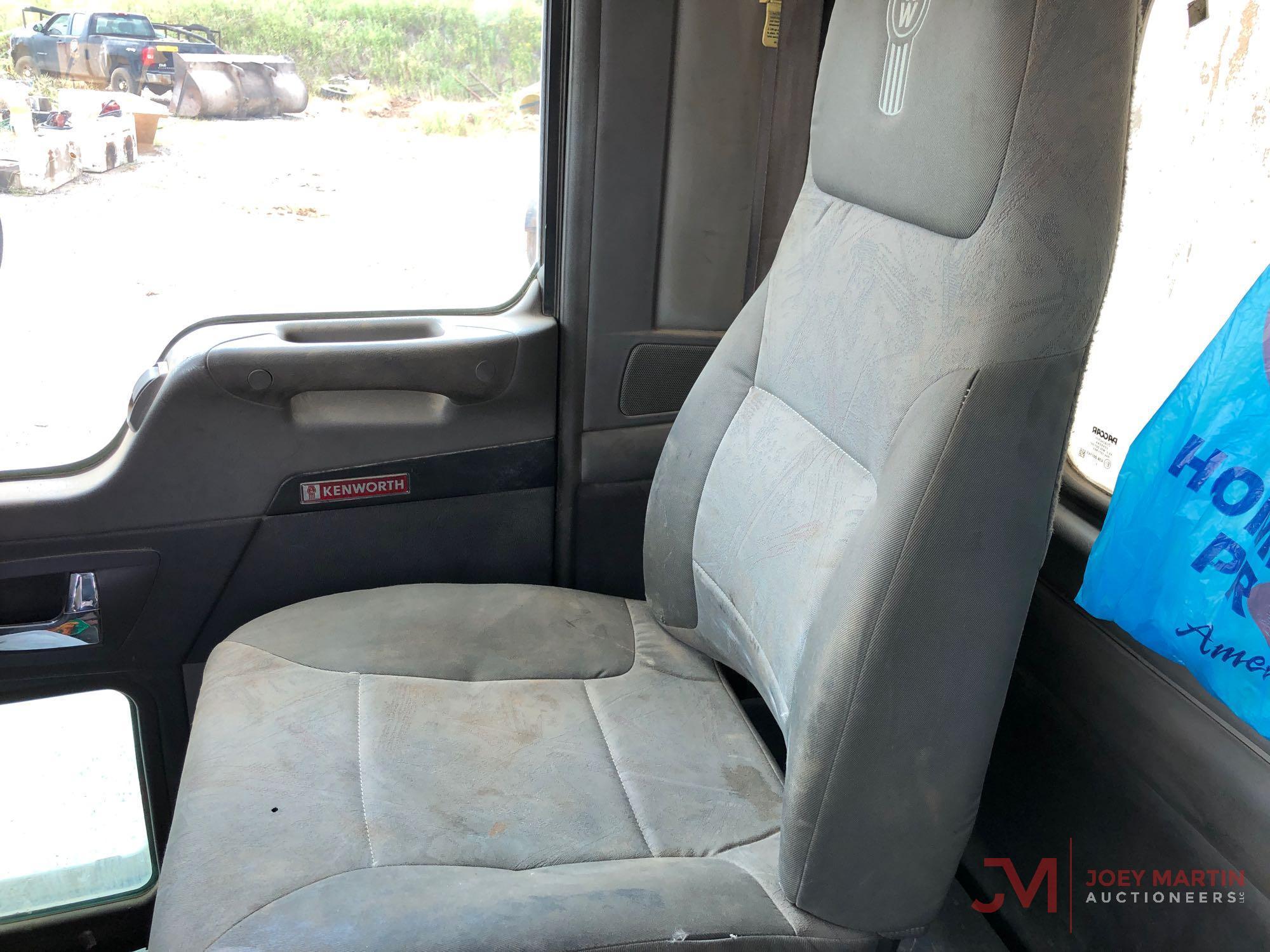 2009 KENWORTH FIVE AXLE DUMP TRUCK