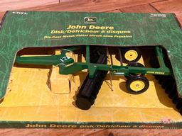 JOHN DEERE DISK (AGES 8+)