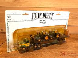 ERTL JOHN DEERE VINTAGE SEMI, 1:64 SCALE