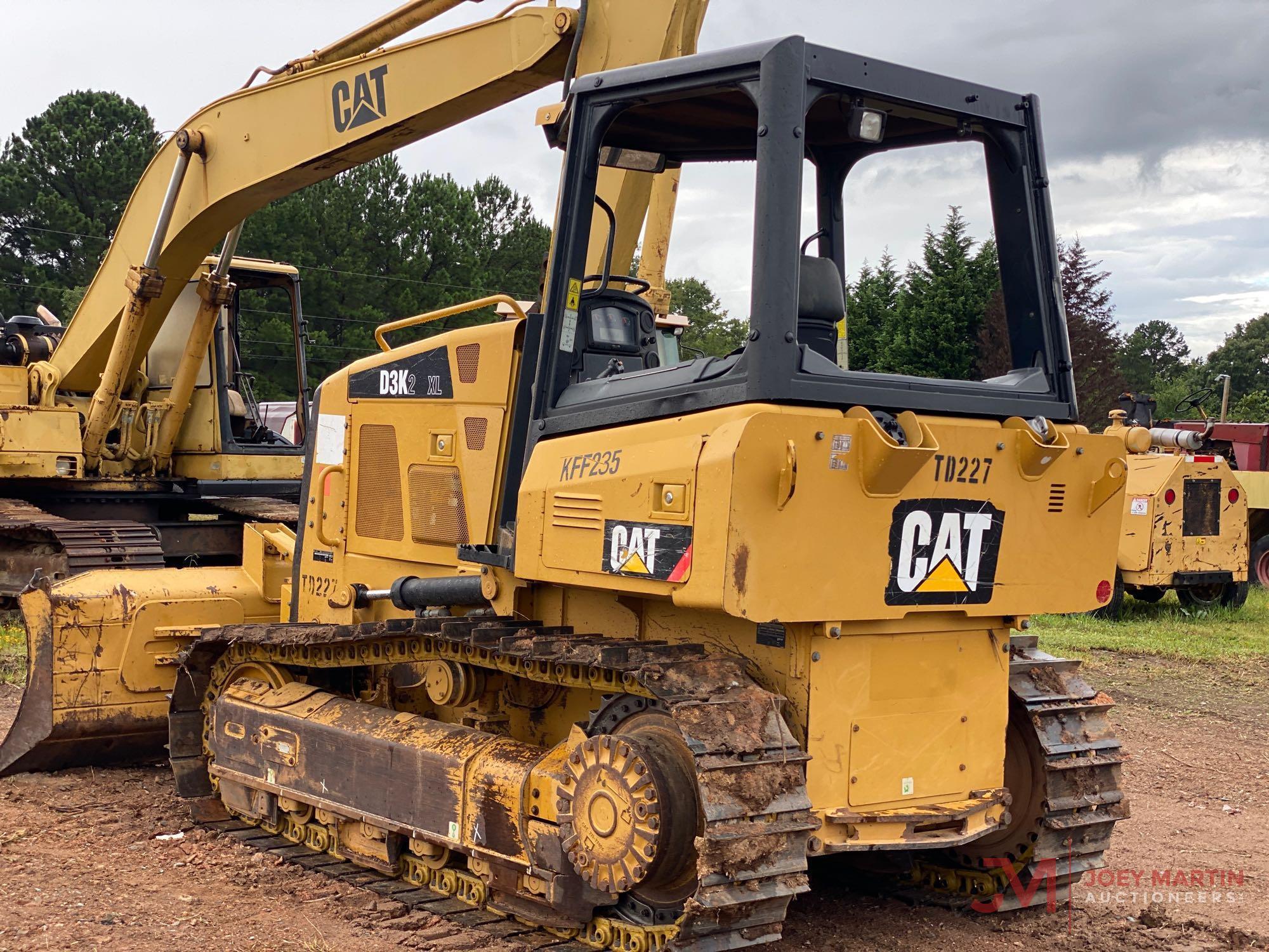 2013 CAT D3K2 XL CRAWLER DOZER