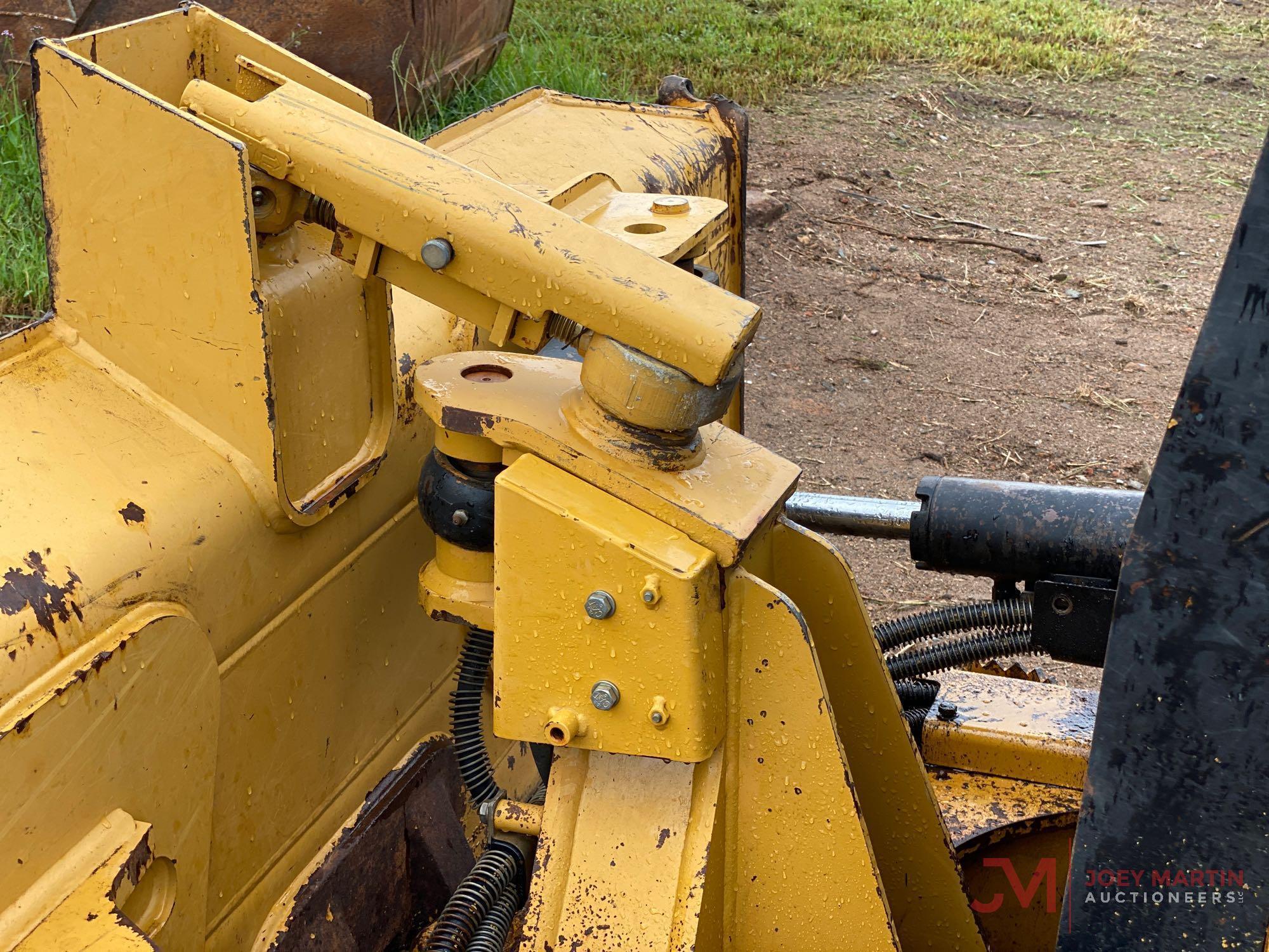 2013 CAT D3K2 XL CRAWLER DOZER