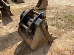 CAT 24" BACKHOE BUCKET