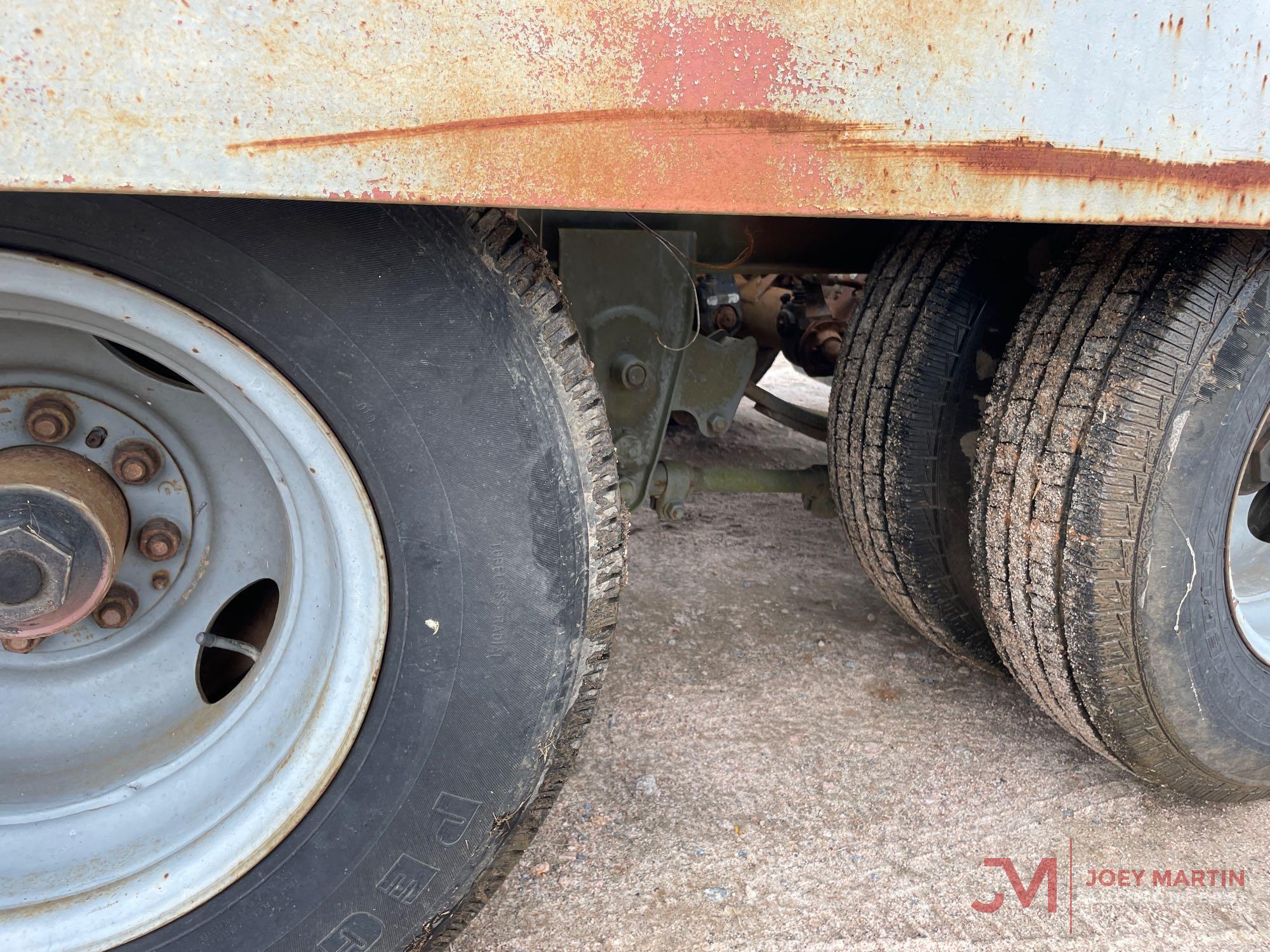 1998 INTERSTATE 20 TON TAG TRAILER