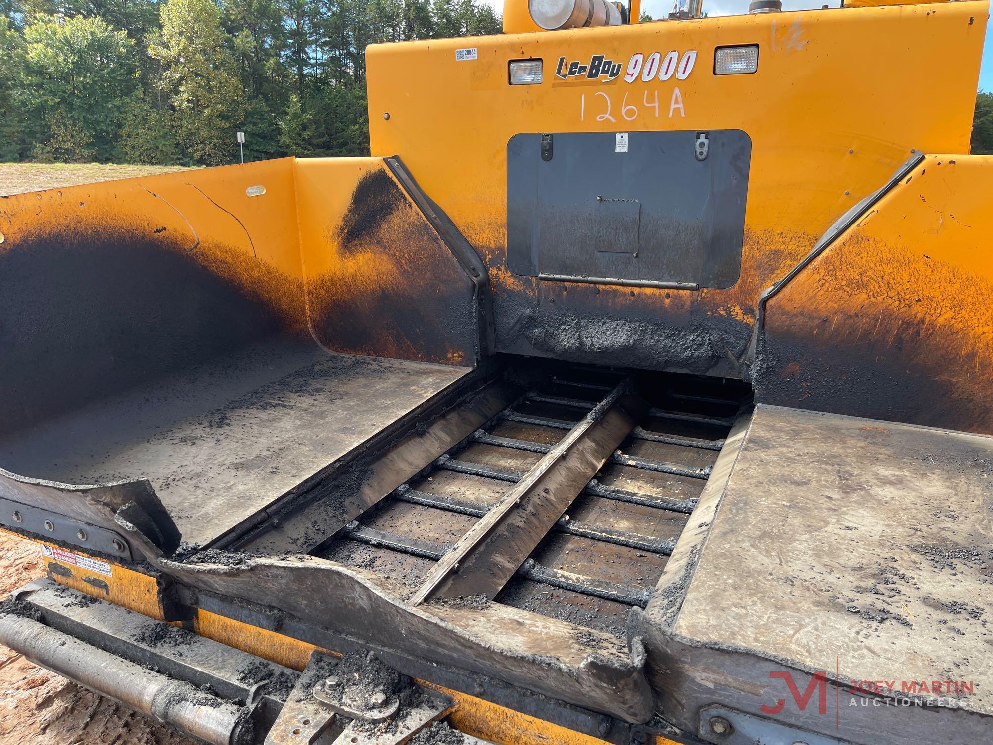 2013 LEEBOY 9000 ASPHALT PAVER
