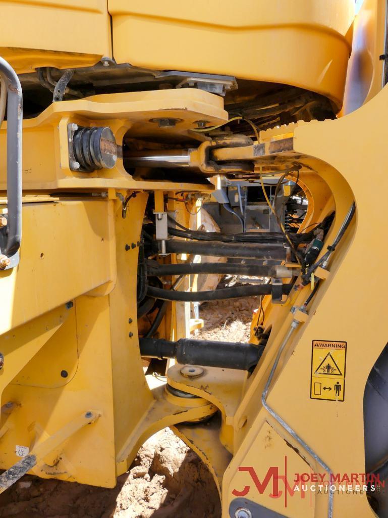 2012 VOLVO L250G RUBBER TIRE LOADER