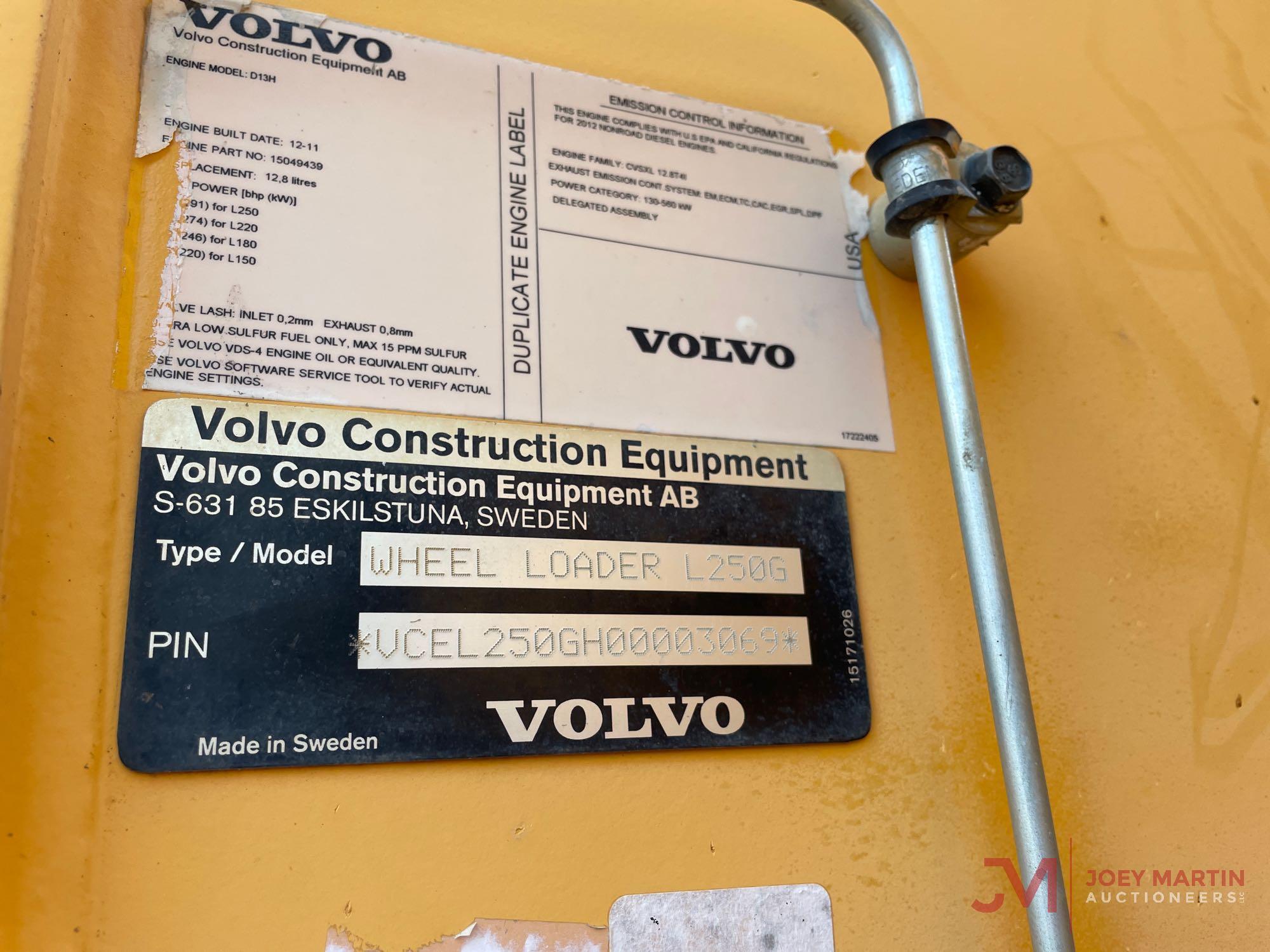 2012 VOLVO L250G RUBBER TIRE LOADER