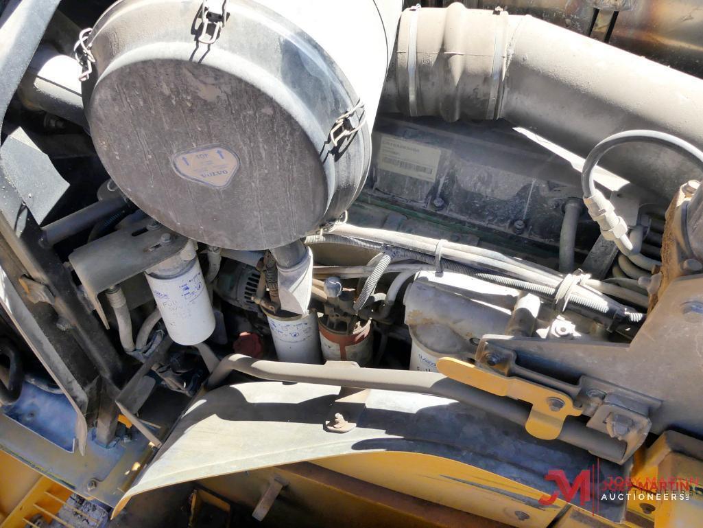 2012 VOLVO L250G RUBBER TIRE LOADER