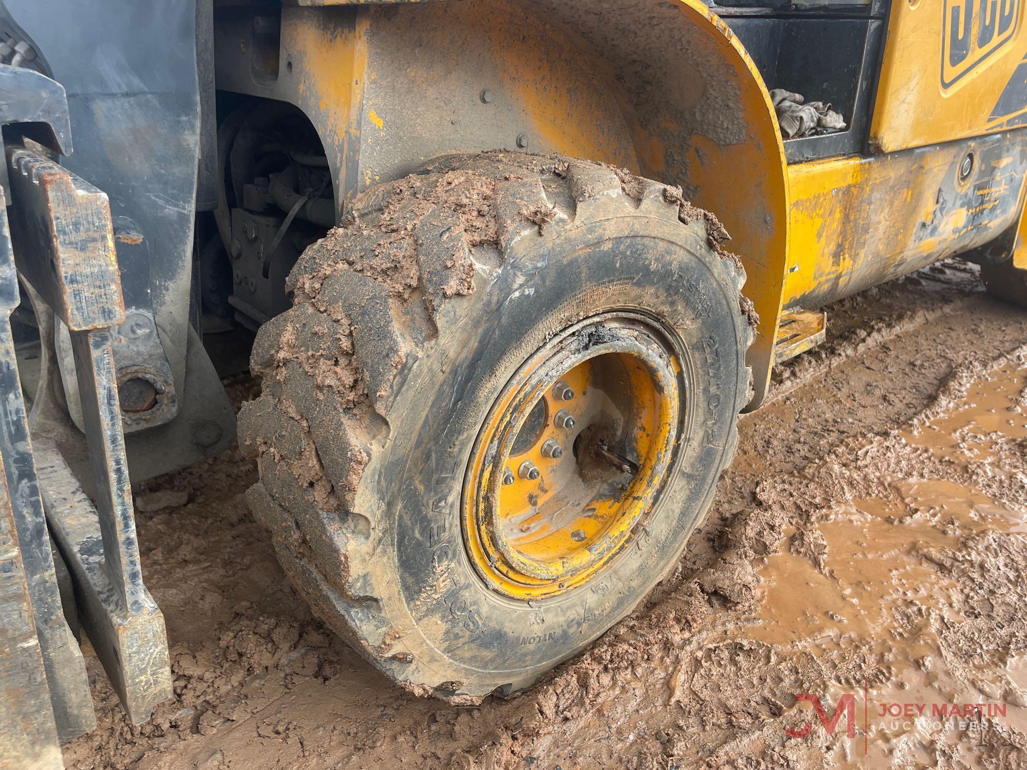 JCB FORKLIFT