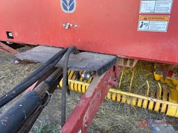 NH BR740 SILAGE SPECIAL ROUND BALER