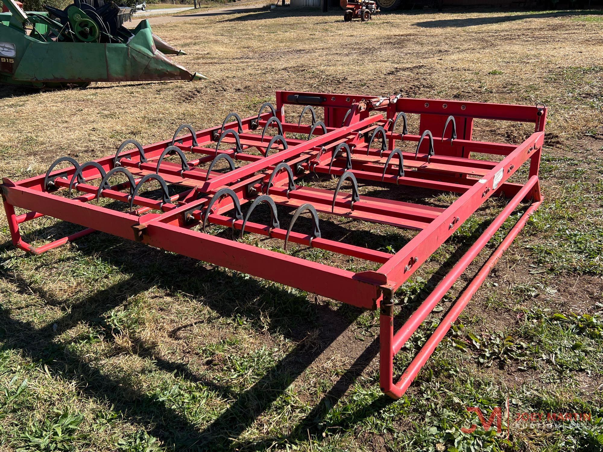 MAXILATOR SQUARE BALE GRAPPLE