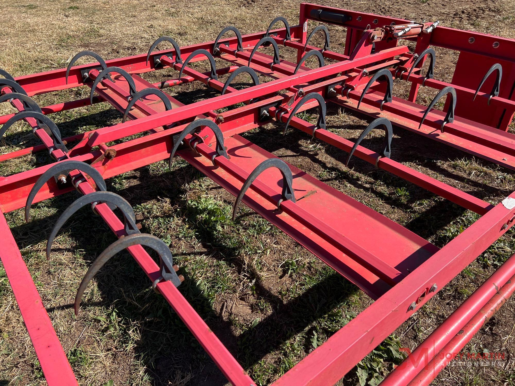 MAXILATOR SQUARE BALE GRAPPLE