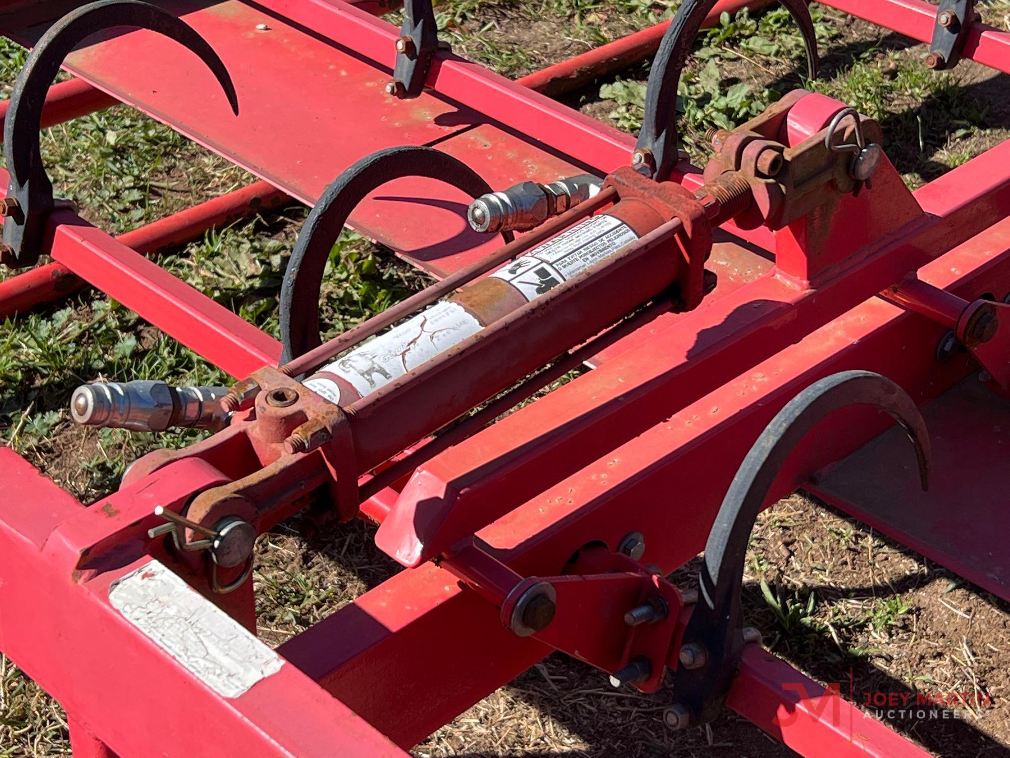 MAXILATOR SQUARE BALE GRAPPLE
