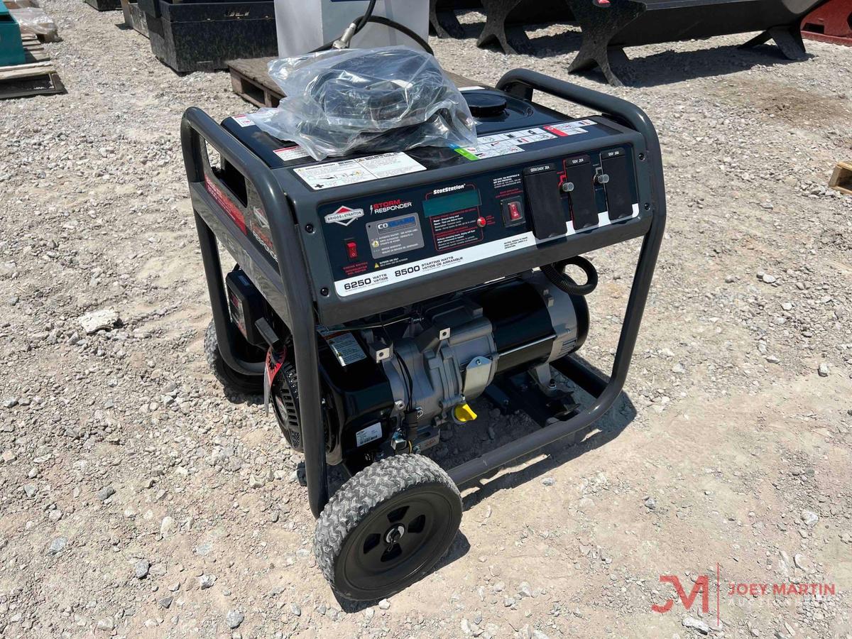 BRIGGS & STRATTON STORM RESPONDER 6250 WATT ROLL AROUND GENERATOR