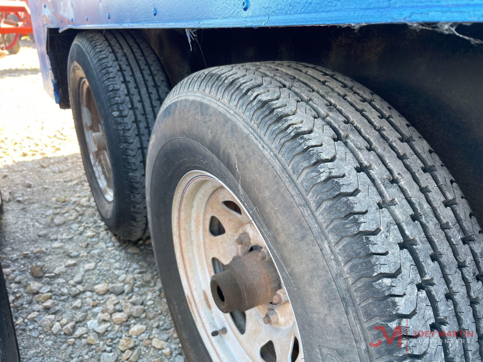 86?x12? ENCLOSED TRAILER