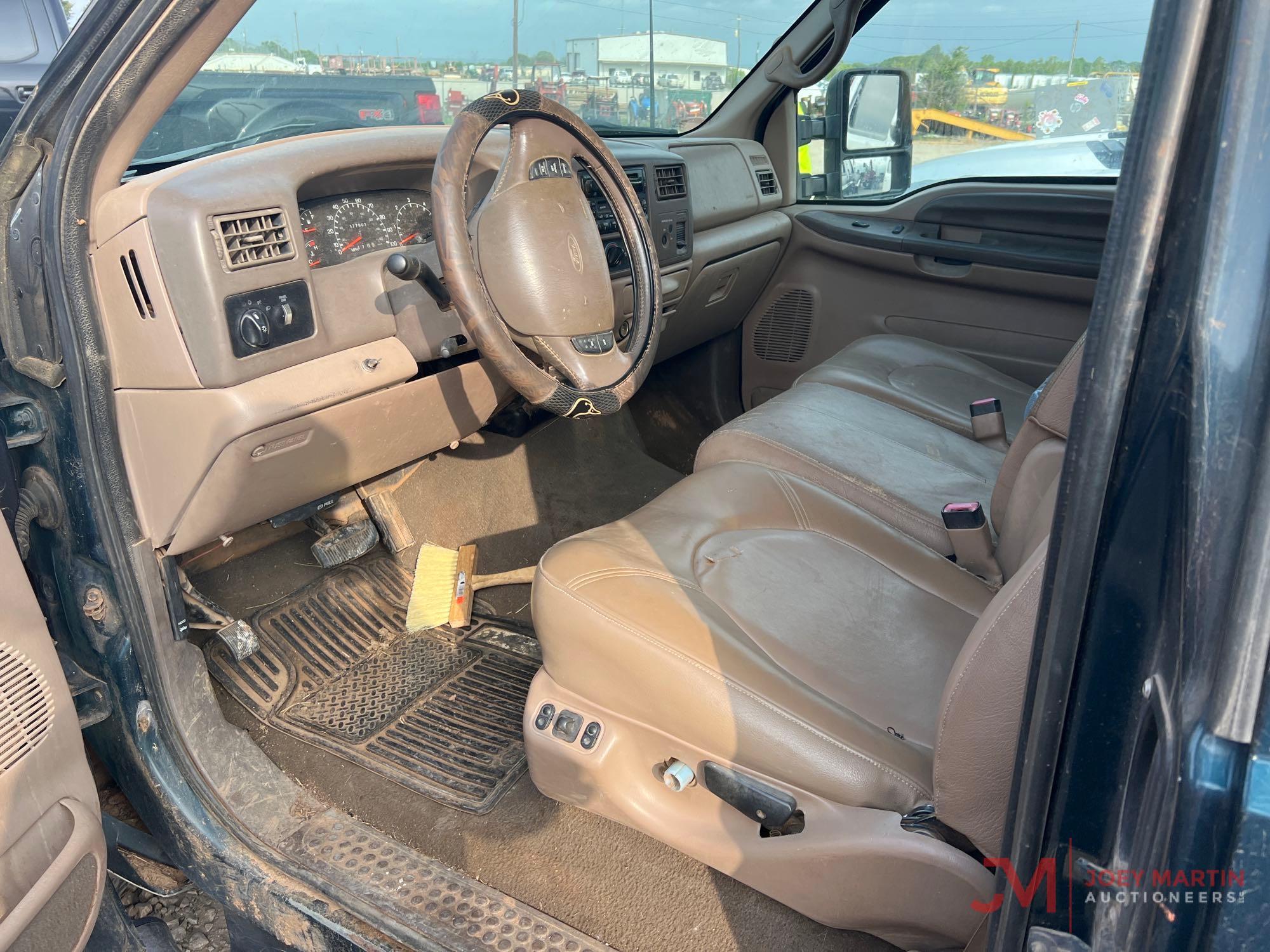 1999 FORD F250 EXTENDED CAB W/ FLATBED 4X4