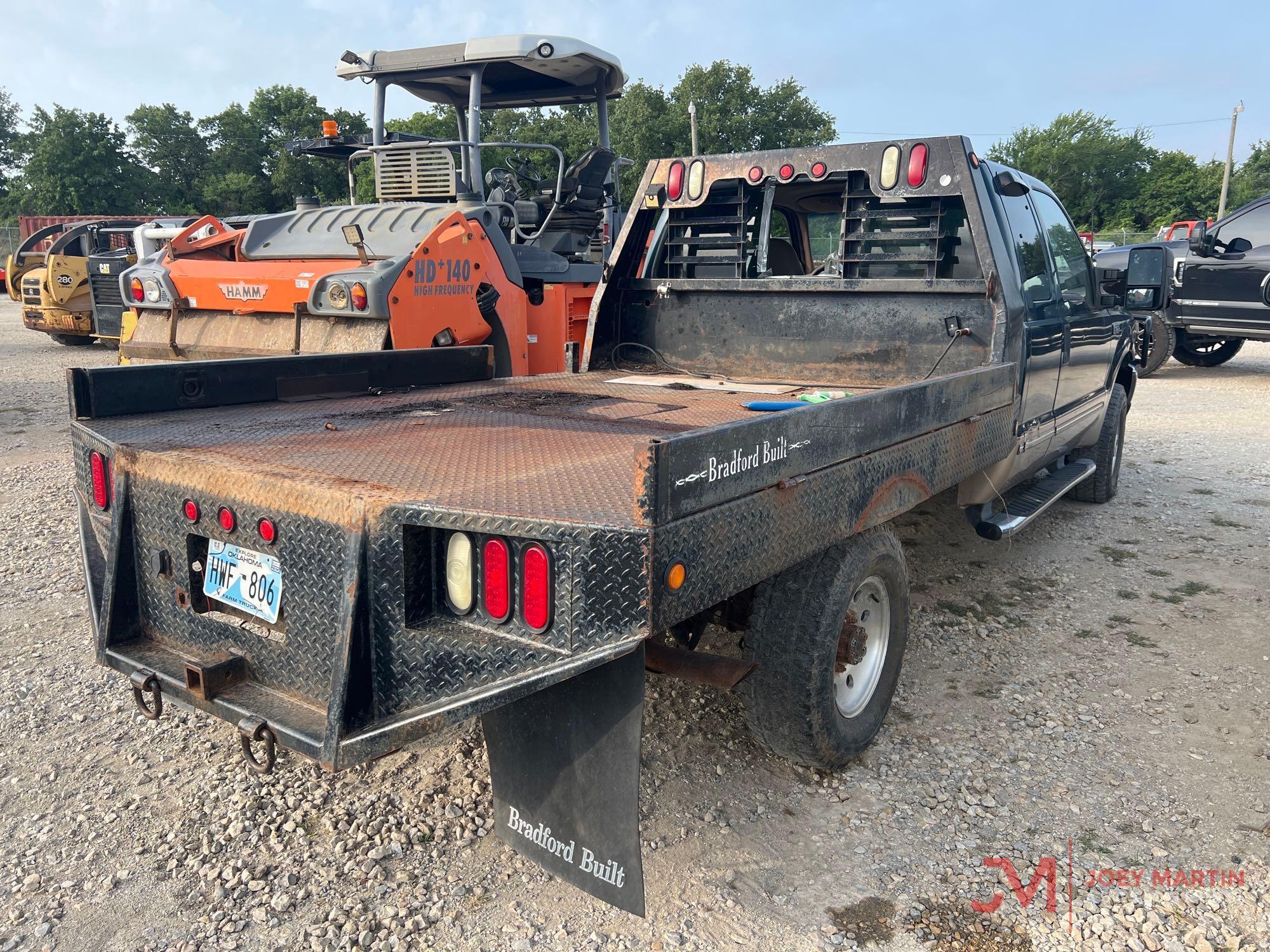 1999 FORD F250 EXTENDED CAB W/ FLATBED 4X4
