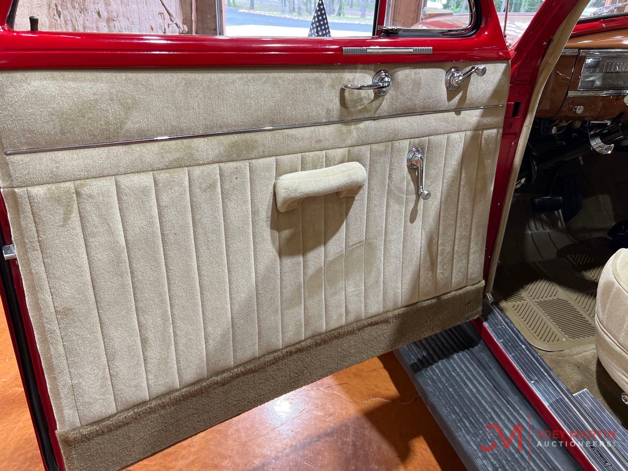 1940 OLDSMOBILE