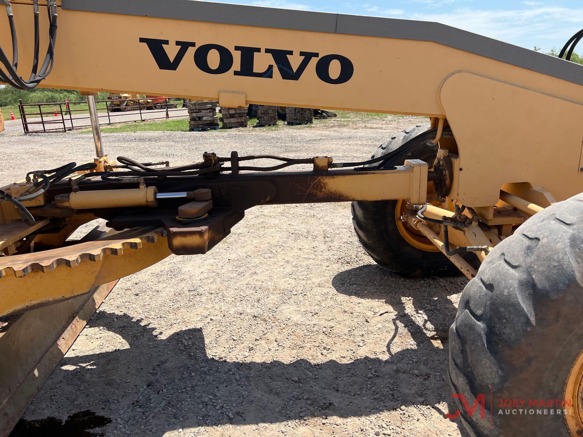 VOLVO G720 MOTOR GRADER