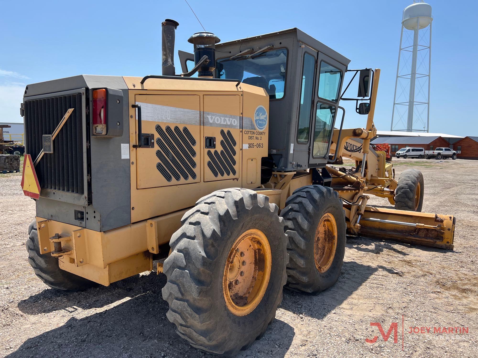 VOLVO G720 MOTOR GRADER