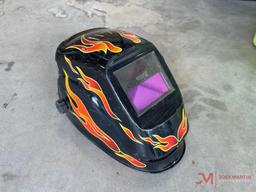 WELDING HELMET
