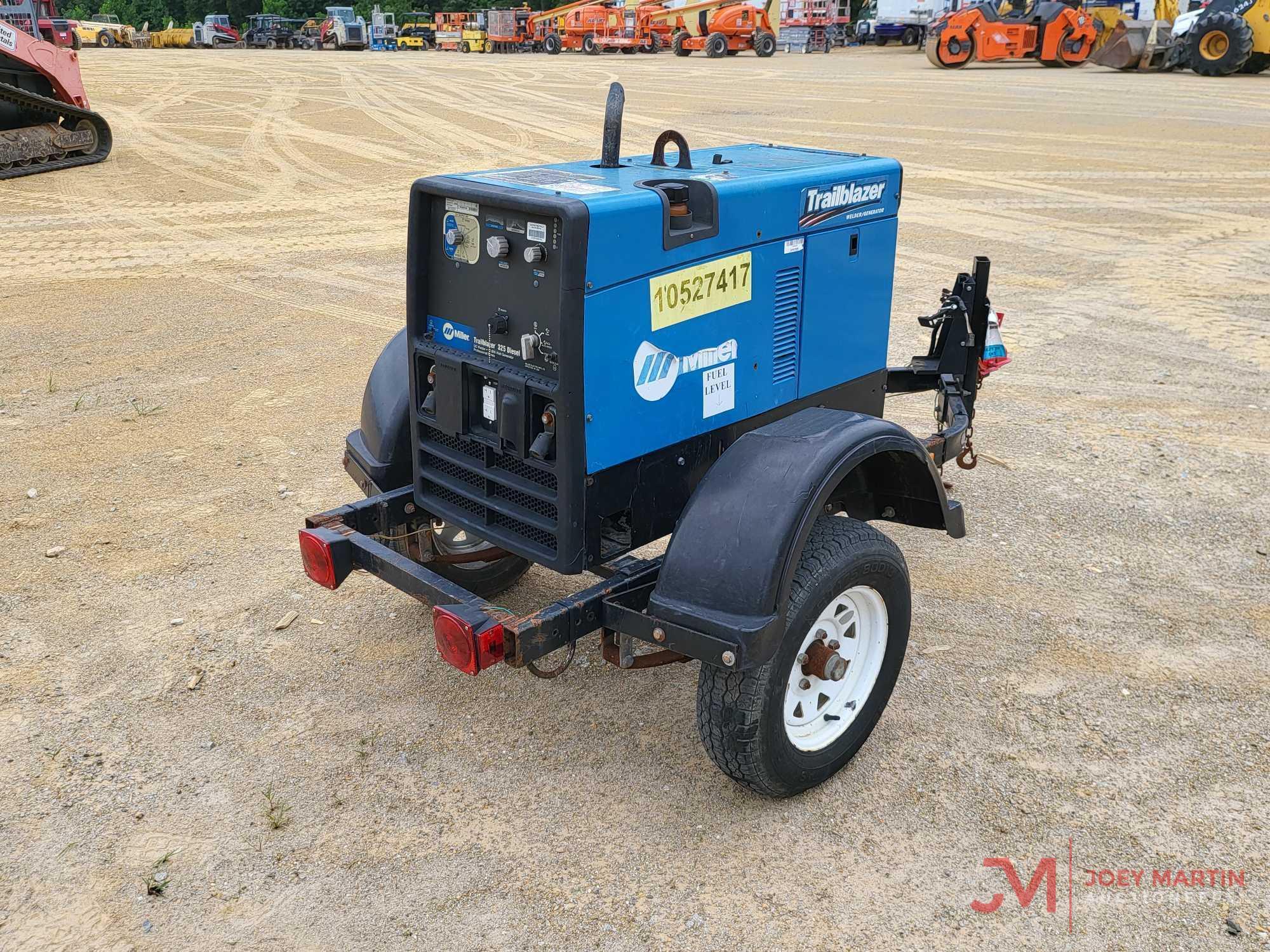2016 MILLER TRAILBLAZER 325 WELDER/GENERATOR