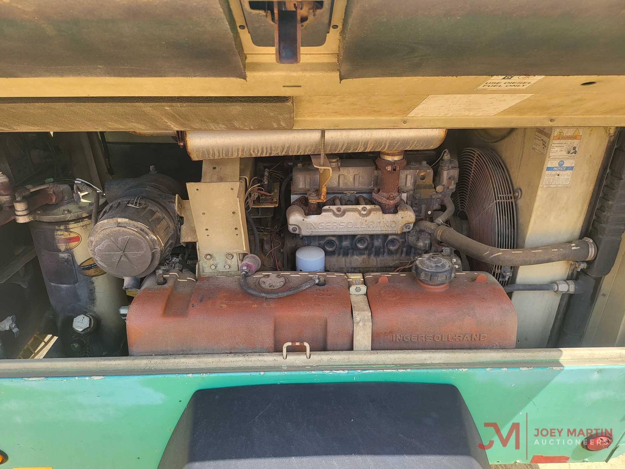 INGERSOLL RAND 185 TOWABLE COMPRESSOR