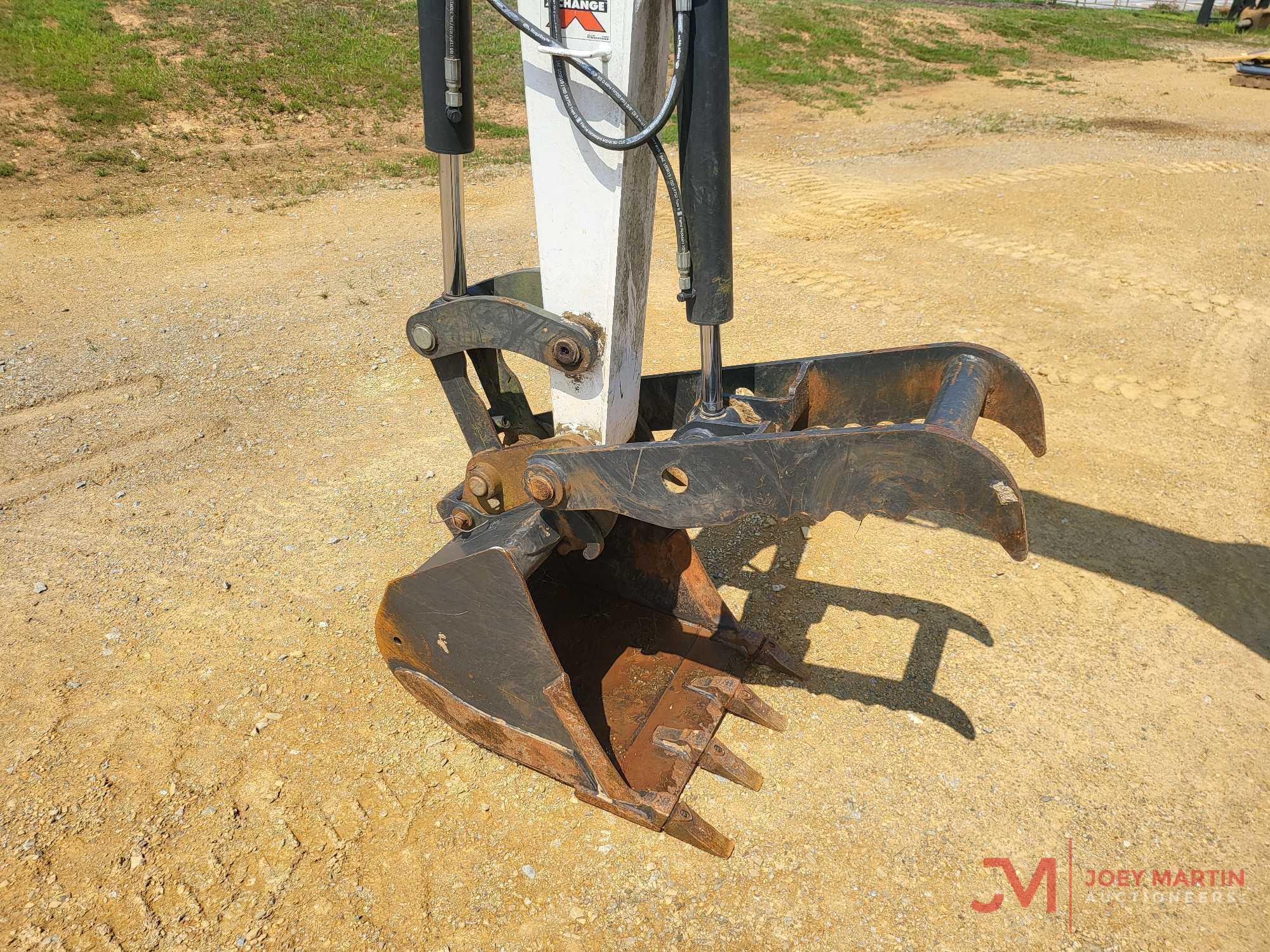 2016 BOBCAT E42 HYDRAULIC MINI EXCAVATOR