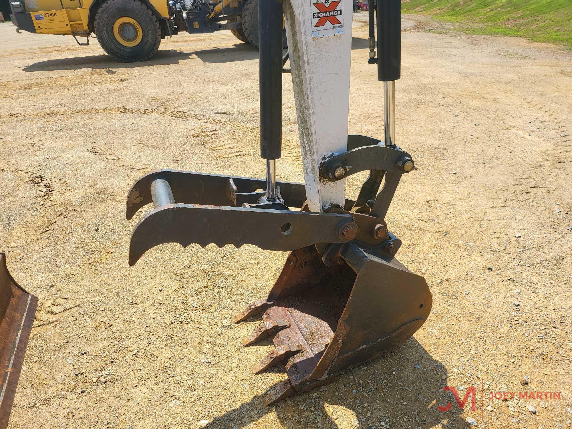 2016 BOBCAT E42 HYDRAULIC MINI EXCAVATOR